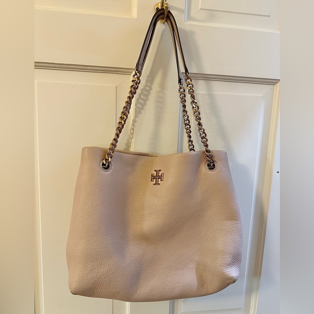Tory Burch Kira Leather Tote in Light Pink